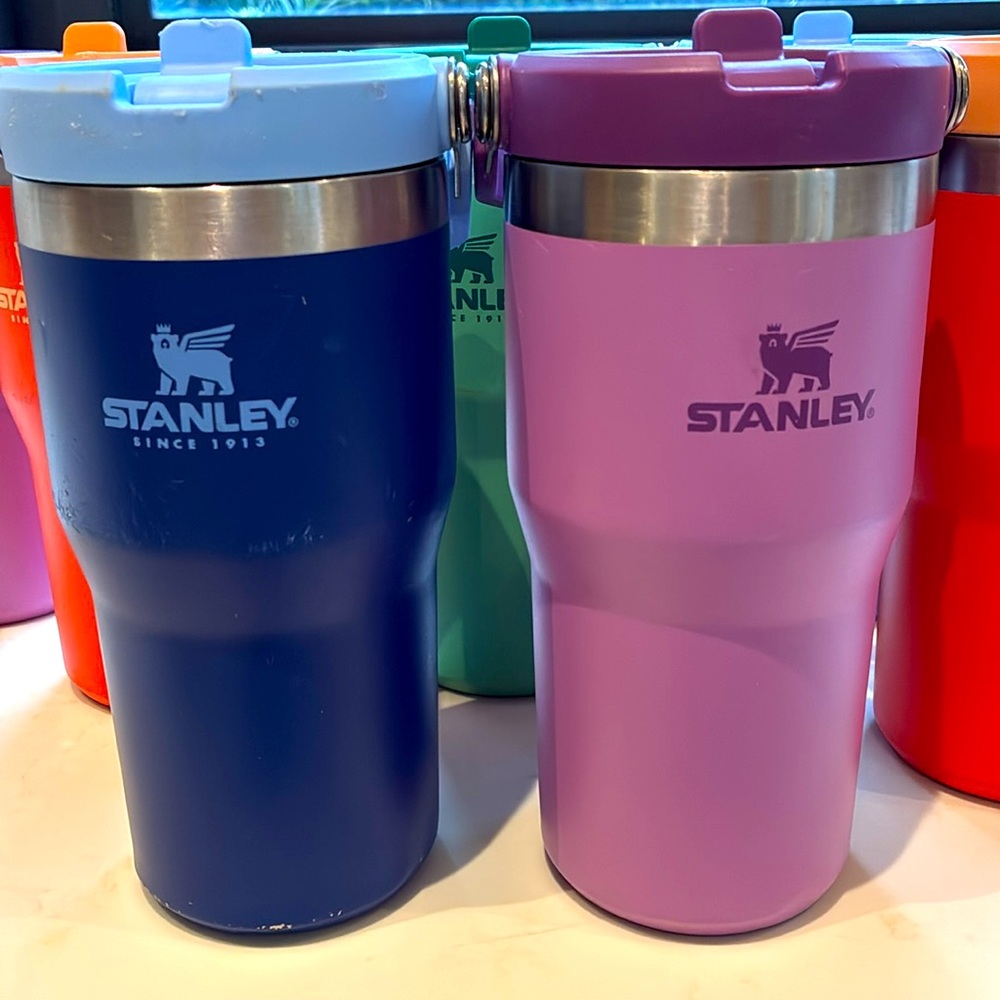 Stanley’s Flip Straw Travel Tumblers - Picture 10 of 17